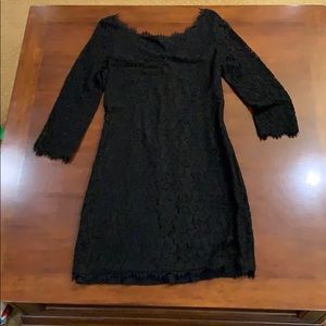 DVF classic Zarita body-con lace dress